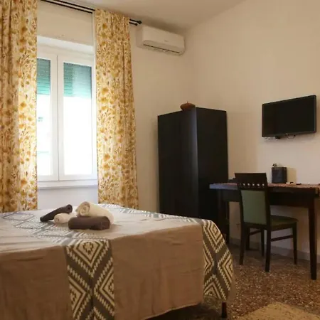 Porta Maggiore Modern Apartment-3